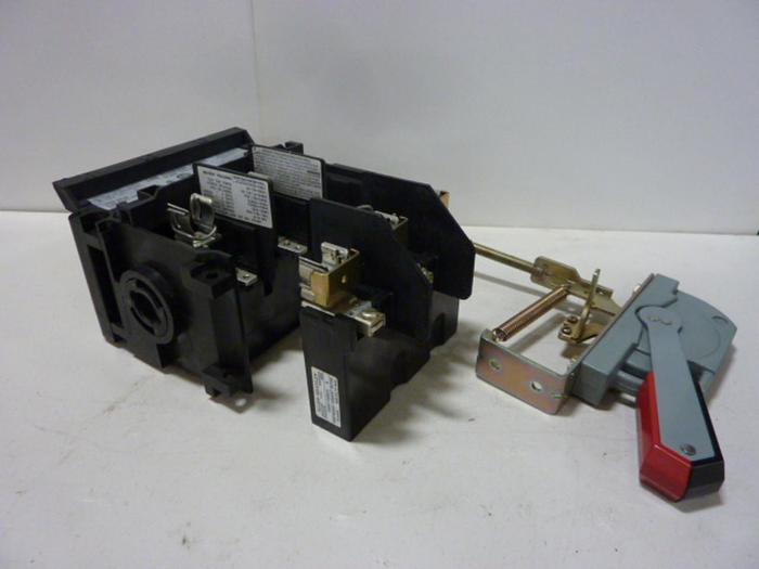 Used ALLEN BRADLEY 30 Amp Disconnect Switch 1494V-DS30 SER A #57394