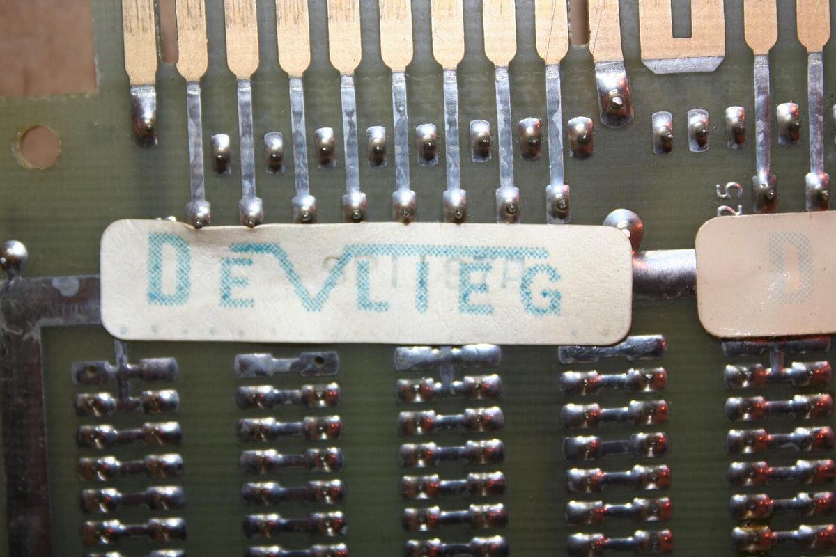 Used DEVLIEG Circuit Board 9D1188B USED