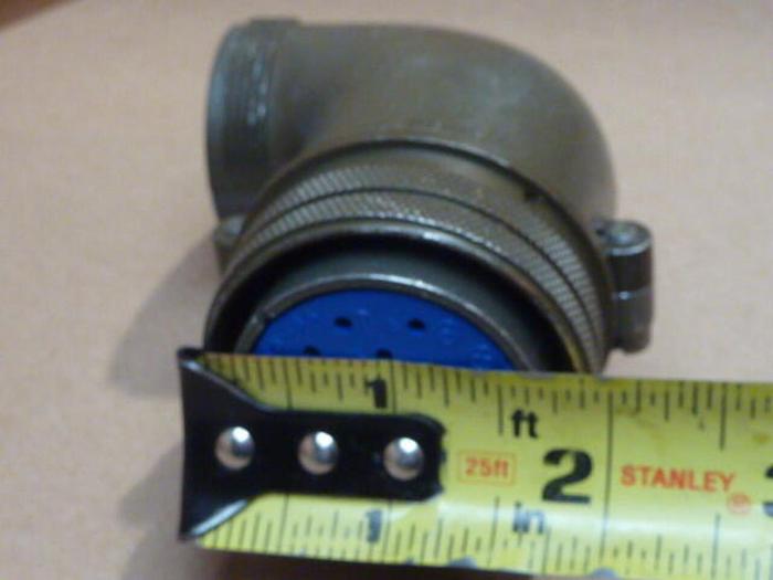 AMPHENOL AEROSPACE Connector 97-3108B-28 #32534