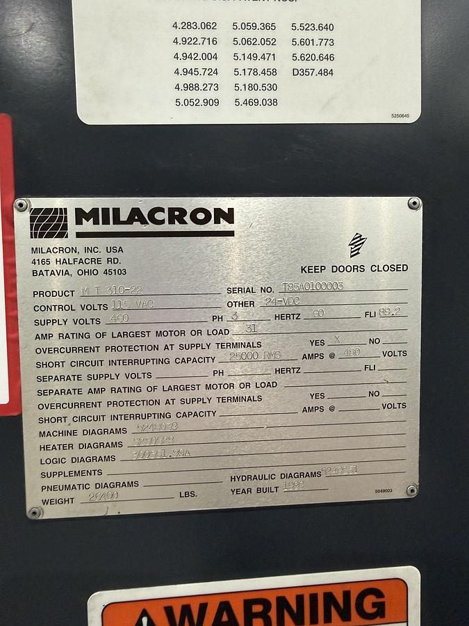 Used 1999 CINCINNATI MILACRON 310 Ton Injection Molding Machine MT310-22 USED #151856