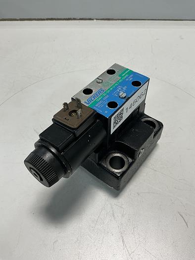 Used VICKERS DG4V-3S-2A-M-U-HL7-60-EN490