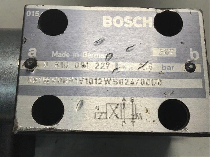 Used BOSCH Directional Valve 0 810 091 227 Used