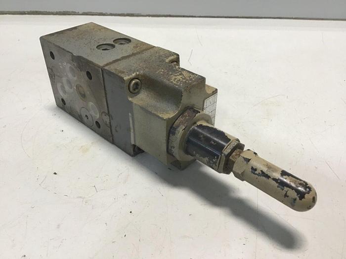 Used TOKYO KEIKI Modular Valve TGMR-5-AY-AK-10-S2 #124461