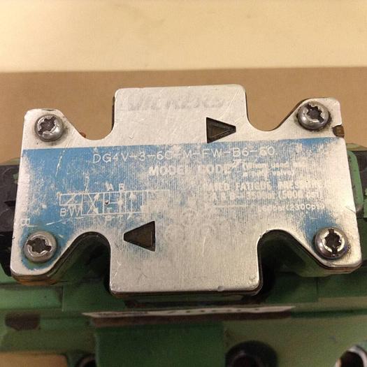 Used VICKERS Valve DG5S86CETMFWB640 #78602