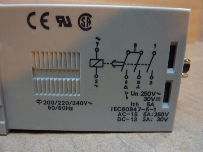 Used OMRON Timer H3CR-G8EL USED