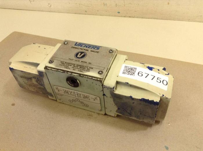 Used VICKERS Directional Valve 434917DG4S4016CWB50 #67750