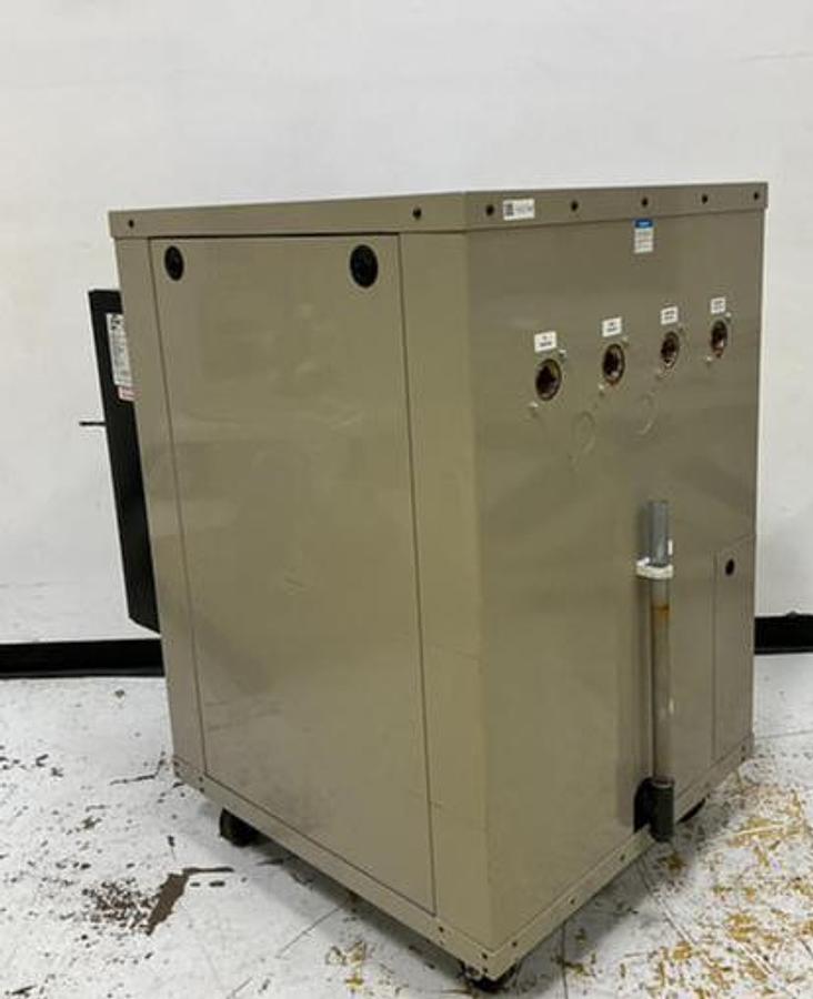Used CONAIR EP2W05 WATER COOLED CHILLER