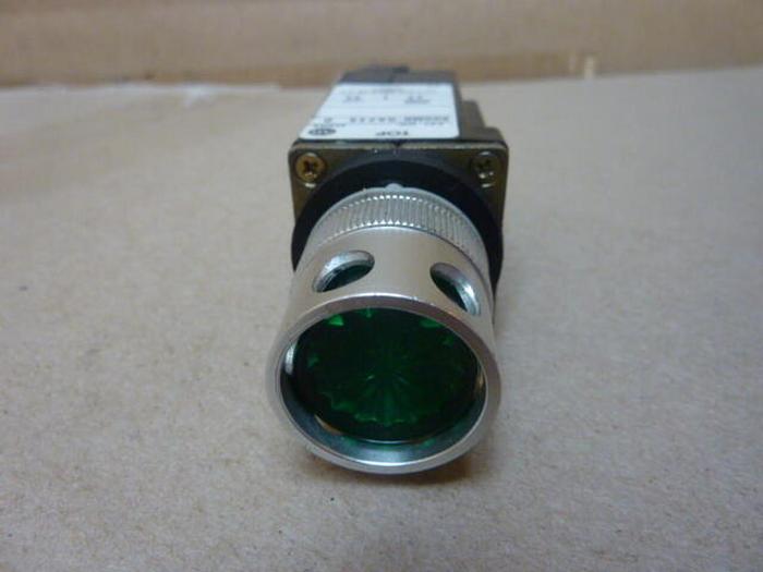 Used ALLEN BRADLEY Push Button 800MR-QA24S GREEN #30418