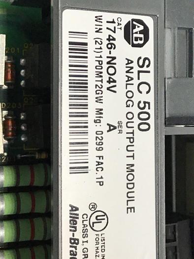 Used ALLEN BRADLEY Analog Output Module 1746-NO4V SER A #145209