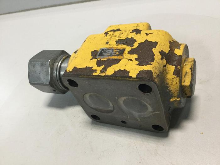 Used YUKEN Throttle and Check Valve SRCG-06-H-4111 #102592