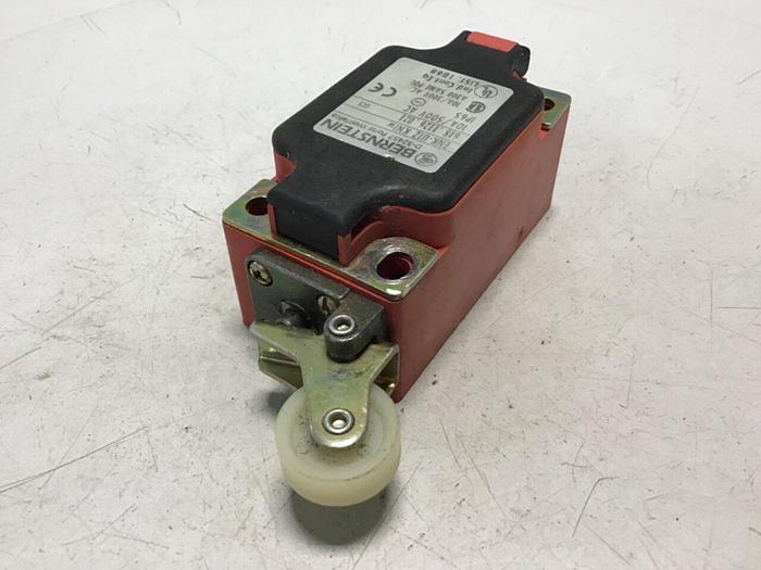 Used BERNSTEIN Limit Switch ENK-U1Z-KNIW #121285