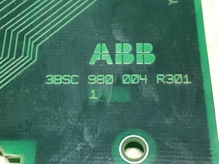 Used ABB Servo Drive DSQC 330 3HAB6372-1 USED