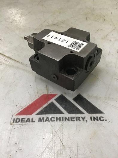 Used VICKERS Valve CVCS25C1S2W25011 #141417