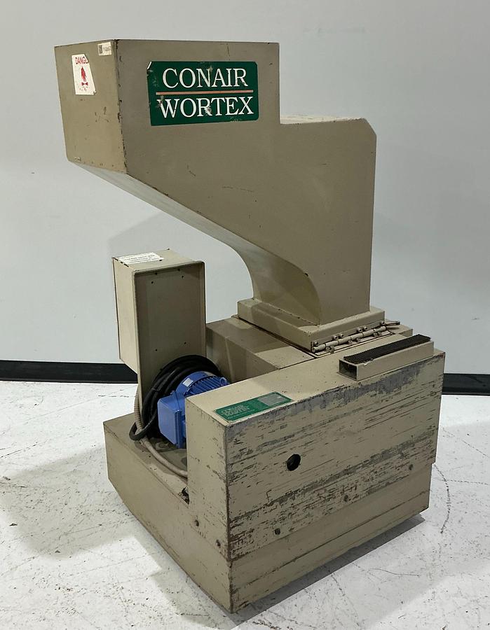 Used CONAIR WORTEX LP-350 GRINDER GRANULATOR USED #152557 Inside NEEDS TO BE CLEANED