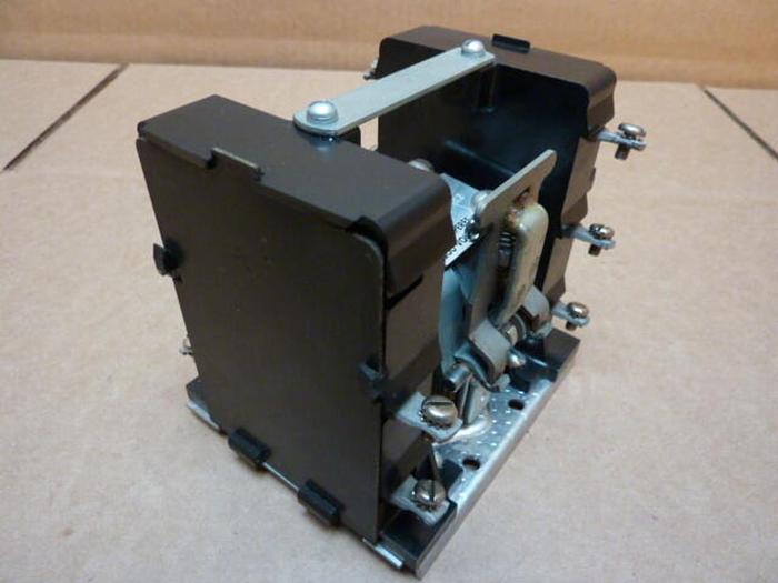 Used CUTLER HAMMER Motor Starter 9575ED11-1 #27833