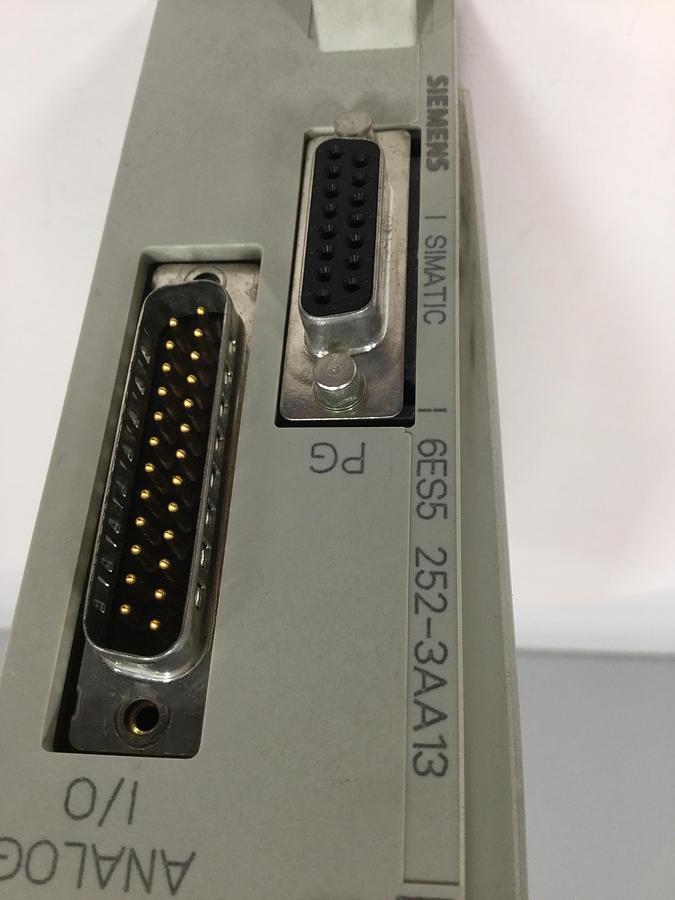 Used SIEMENS Control Module 6ES5 252-3AA13 USED