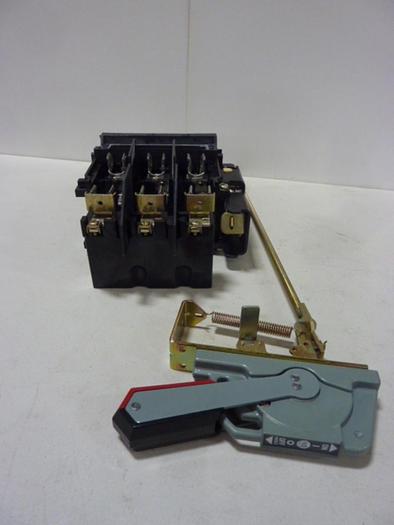 Used ALLEN BRADLEY 30 Amp Disconnect Switch 1494V-DS30 SER A #57402