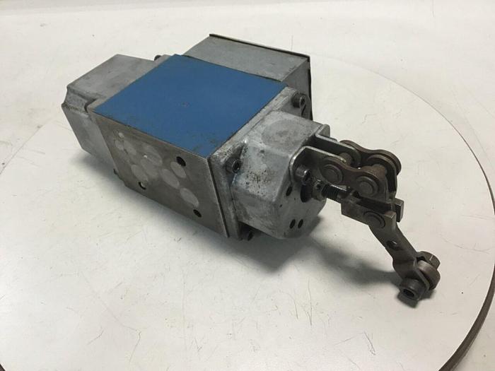 Used REXROTH Valve 54WMRC10X7032YAW Used