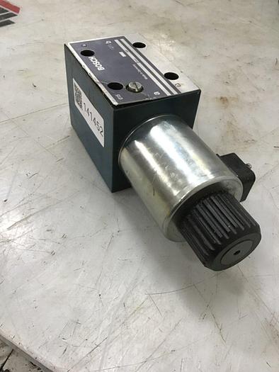 Used BOSCH Valve 0 810 001 754 #141452
