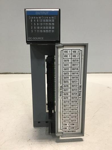 Used ALLEN BRADLEY Output Module 1746-OB32 SER D #129871