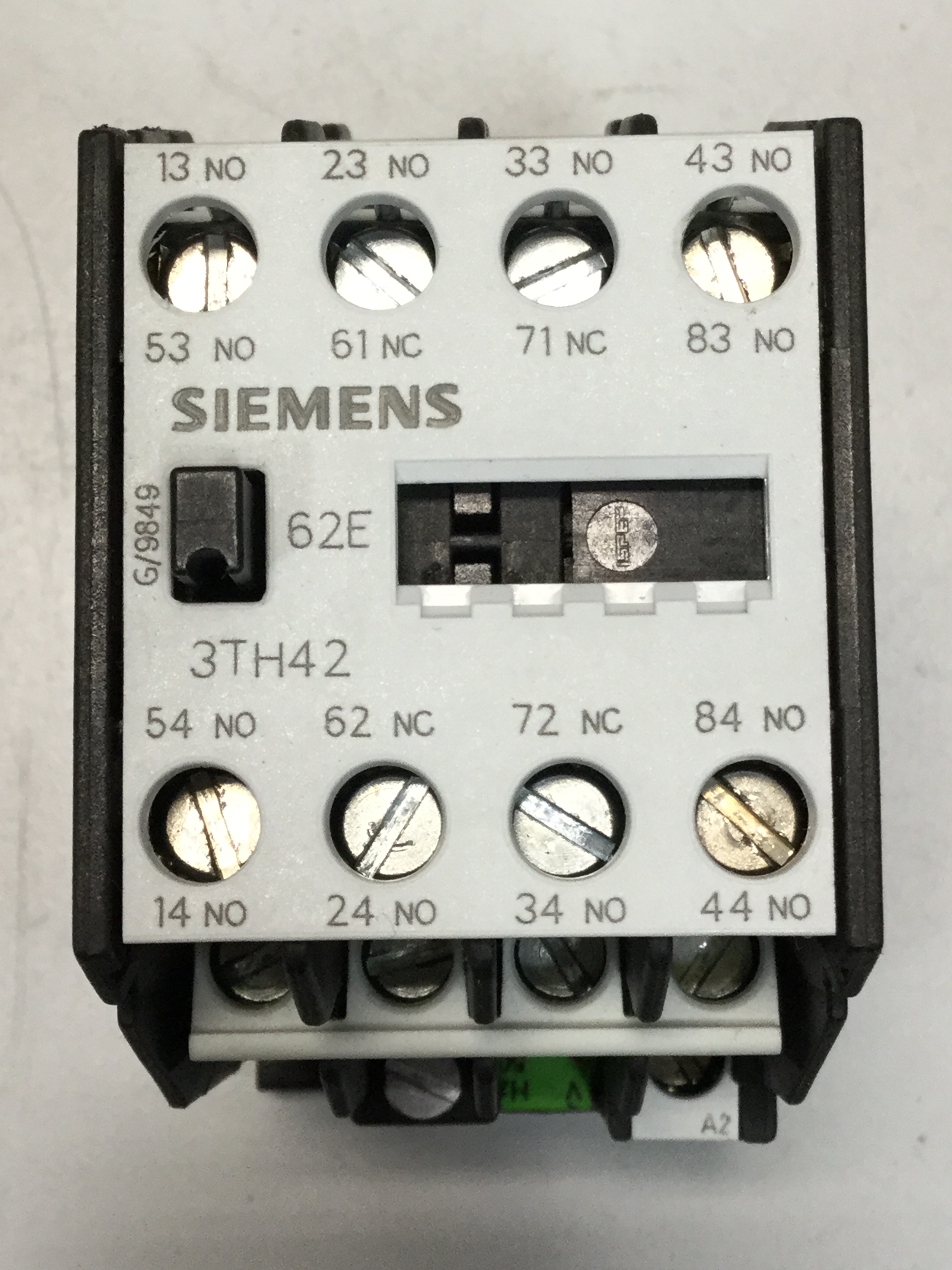 Used SIEMENS Contactor Relay 3TH4262-0A USED
