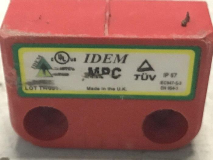 Used IDEM SAFETY SWITCHES Coded Miniature Switch 114105 #124659