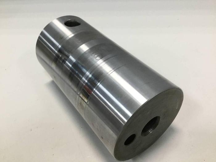 Used CINCINNATI MILACRON Toggle Pin 5035644 #97736