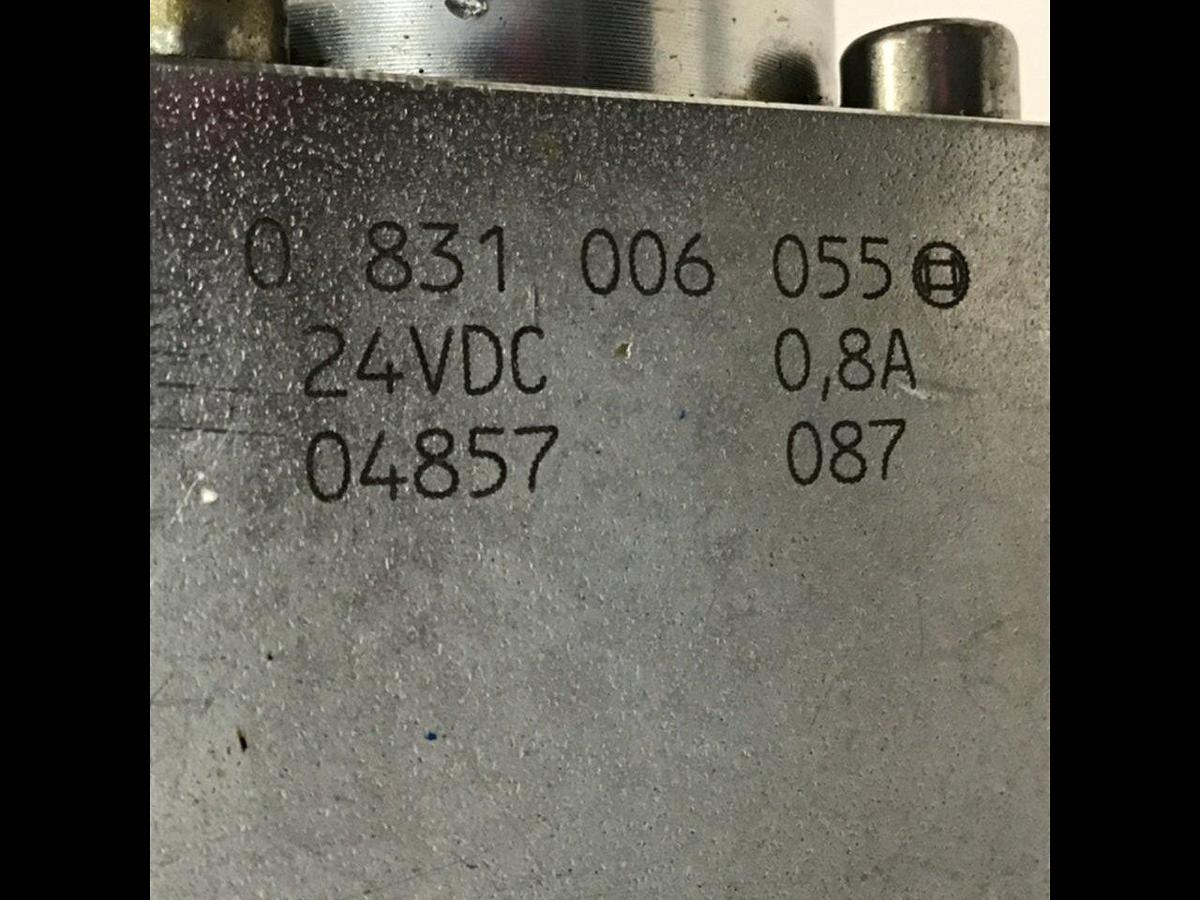 Used BOSCH Proportional Pressure Relief Valve 0 811 402 019 USED