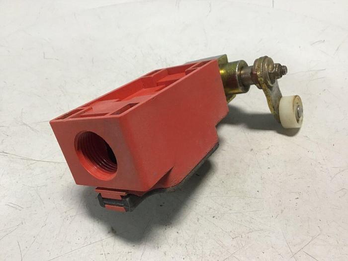 Used BERNSTEIN Limit Switch ENK-UV1Z AHS #121372