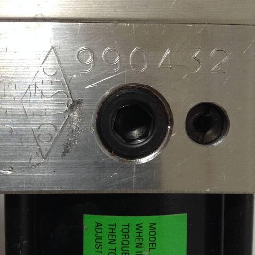 Used DESTACO Pneumatic Hold Clamp 991PMAR-025M-270B-37-44 #90043