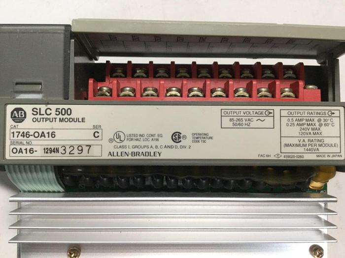 Used ALLEN BRADLEY Output Module 1746-OA16 SER C #50441