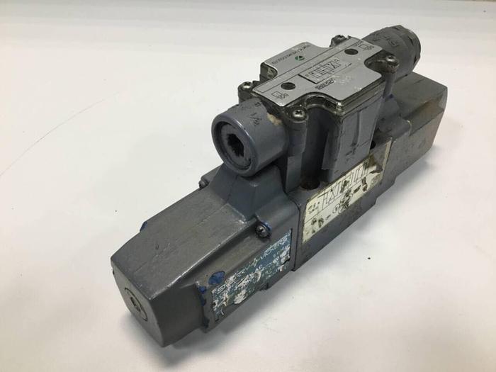 Used VICKERS Valve DG5V76CTPLT10JAS443 #98165
