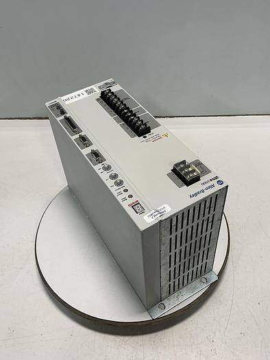 Used ALLEN BRADLEY 2098-DSD-075-SE