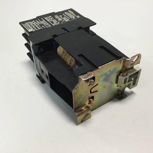 Used TELEMECANIQUE Contactor LP1D3210 #92424
