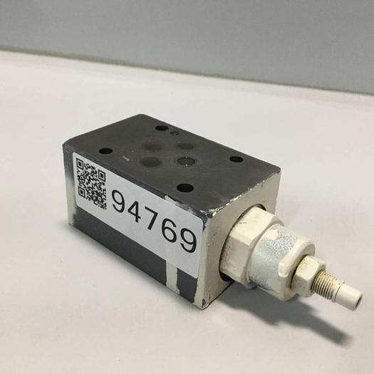 Used VICKERS Tokimec Valve DGMFN3XA2W41J #94782