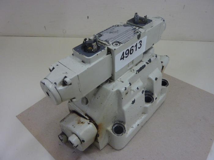 Used REXROTH Valve 4WEM22U606A624N9TK4V #49613