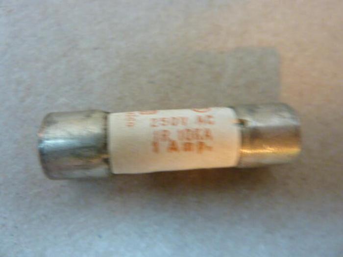 Used GOULD / SHAWMUT 1 Amp Fuse OTM1 #38998