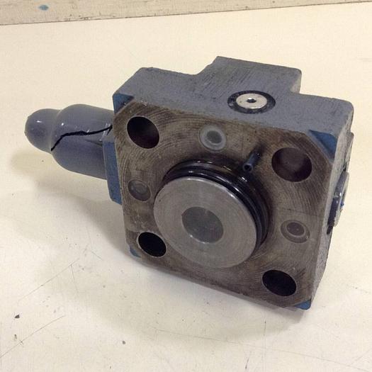 Used VICKERS Hydraulic Valve CVCS25C1S2W24510AP10 #82351