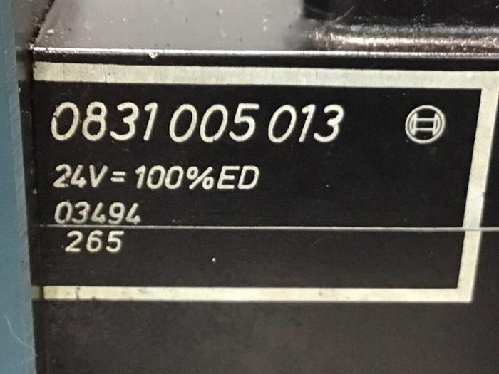 Used BOSCH Valve 081WV06P1N104WS024/00A0 Used