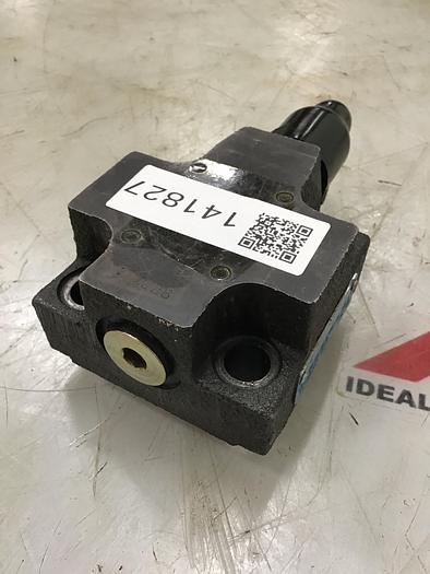 Used VICKERS CVCS25C3S2W25011S35 Valve Used #141827