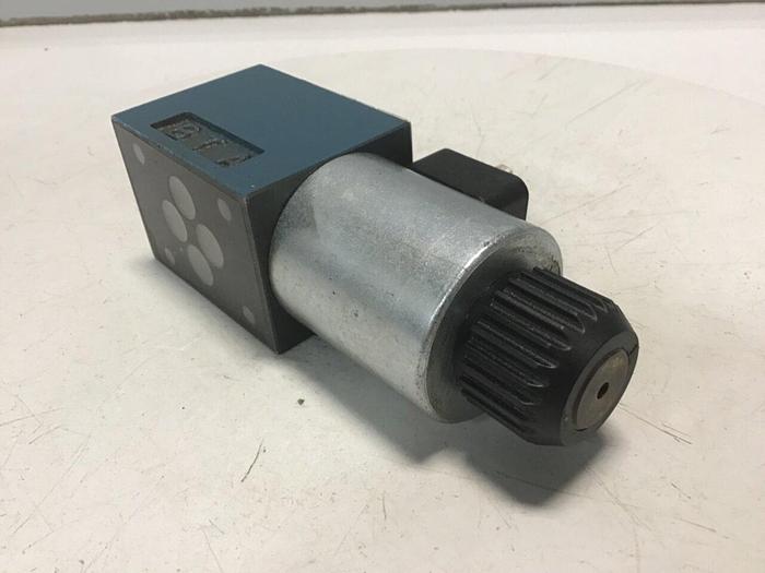 Used BOSCH Valve 0 810 091 266 #137840