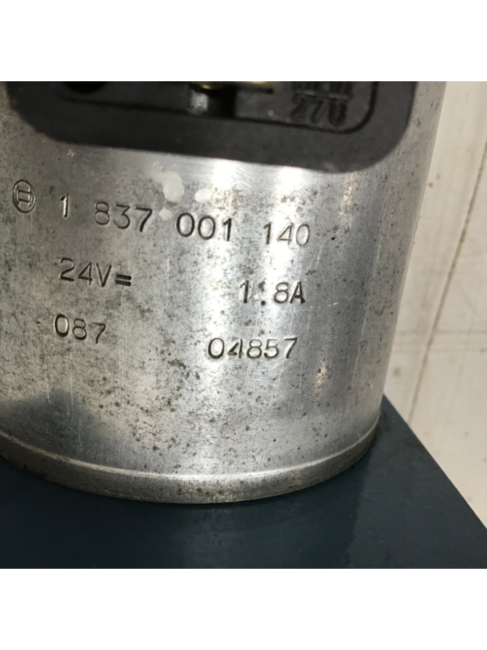 Used BOSCH Control Valve 0 810 001 715 Used