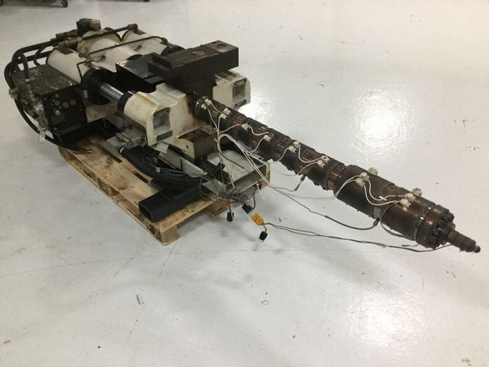 Used MILACRON 15 Oz Injection Unit MT170-15 / IU Used