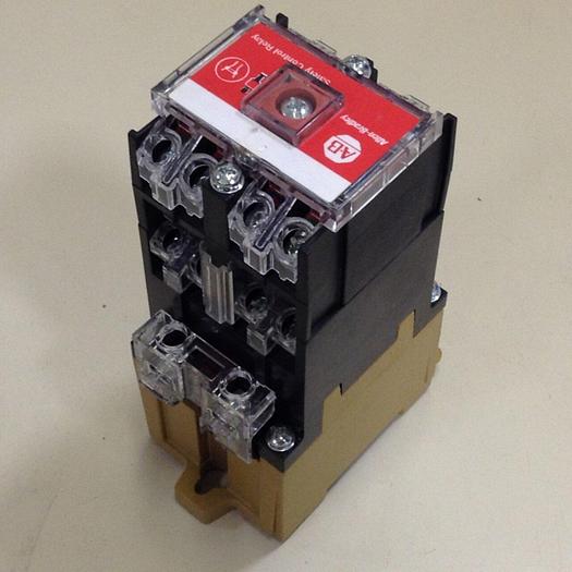 Used ALLEN BRADLEY AC Relay 700S-P530A1 SER E #70604