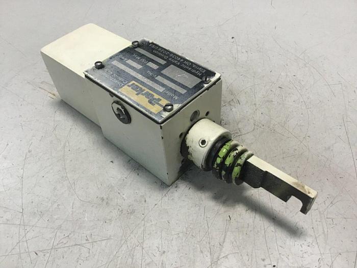 Used PARKER Directional Control Valve D3T1H21X4537 Used