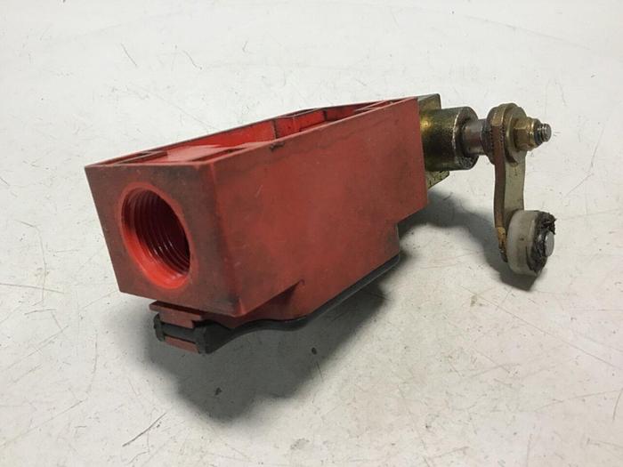 Used BERNSTEIN Limit Switch ENK-UV1Z AHS #121378
