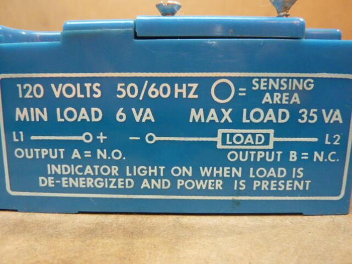 Used ISSC Proximity Switch 1220-1-A-1 #32452