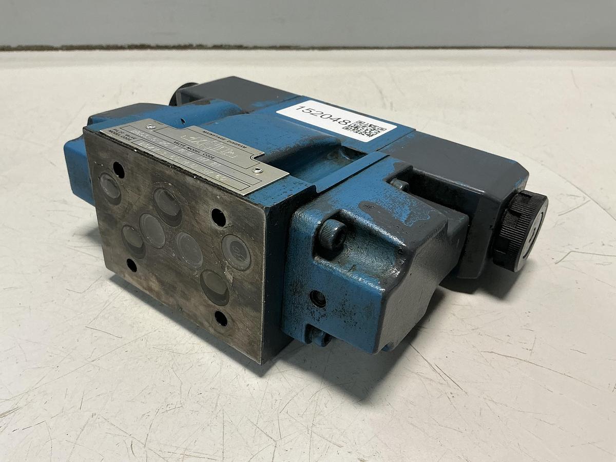 Used VICKERS DG4V-3-6C-M-U-H7-60