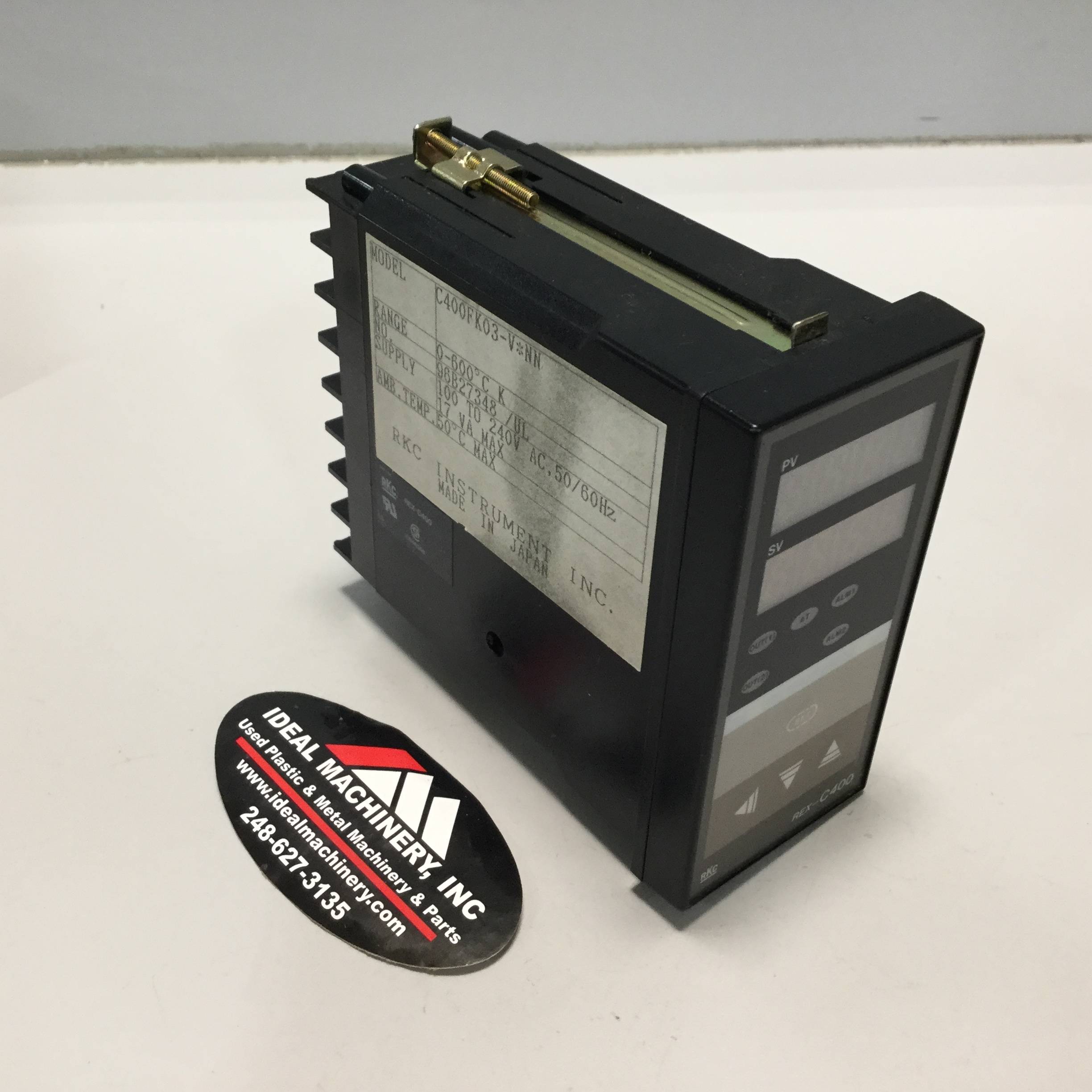 Used RKC Temperature Control REX-C400FK03VNN USED