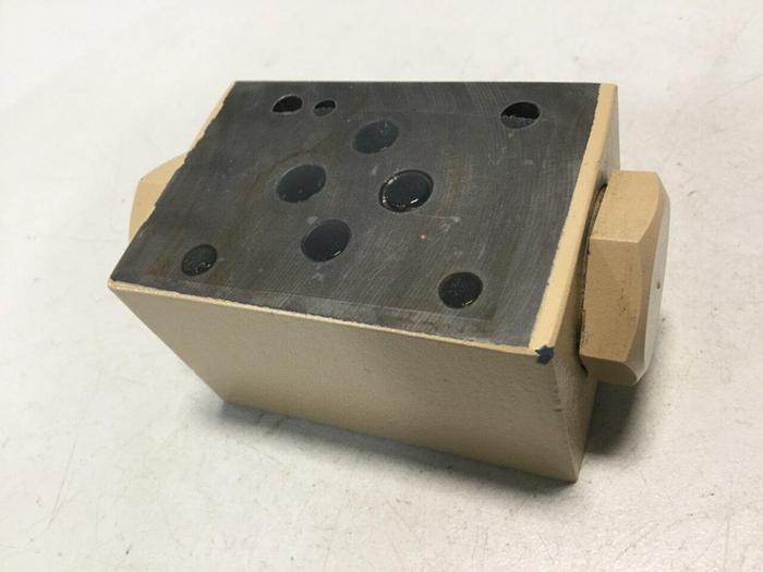 Used BOSCH Valve 9 810 161 171 #102353